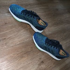 Men’s Adidas Pure boost US 10